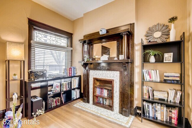 Foto del edificio - 1 br, 1 bath House - 125 E Exposition Ave