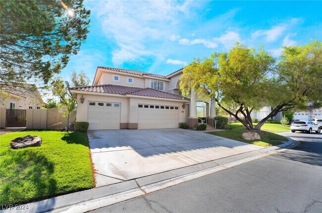 Building Photo - 3974 Tropical Vine St