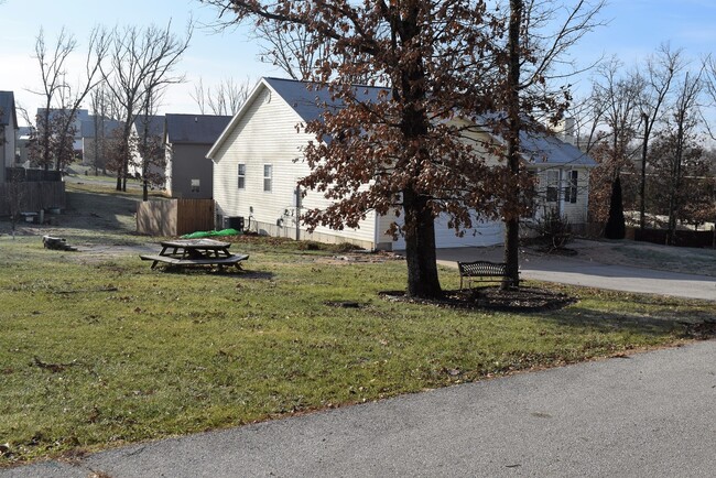 Foto del edificio - Beautiful spacious home in Waynesville