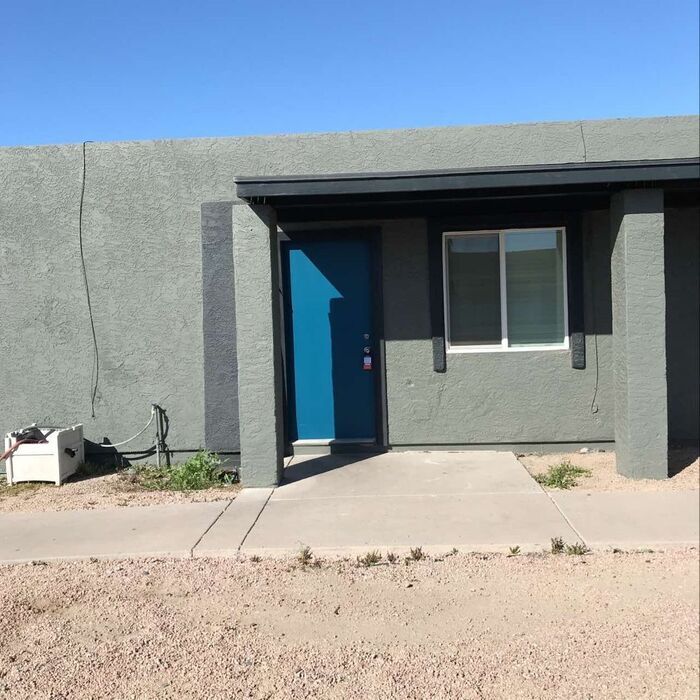 Foto principal - 9830 N 10th Ave