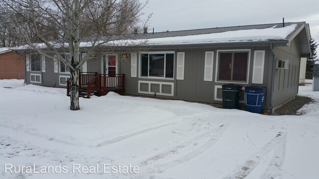 Building Photo - 807-809 North Point Cir