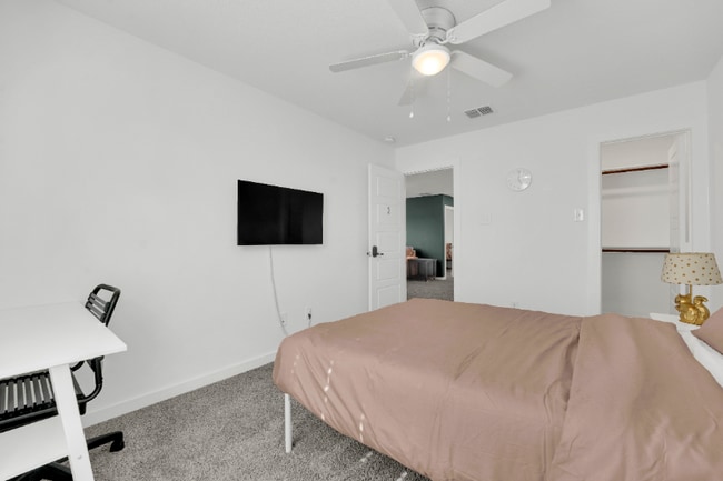 Foto del edificio - 2113 Paxton Way