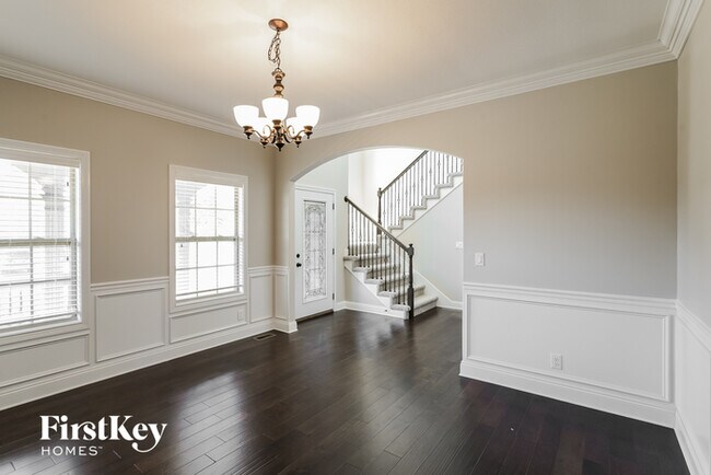 Building Photo - 3185 Timberdale Dr