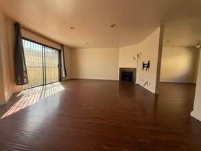 Building Photo - 5122 Rosemead Blvd
