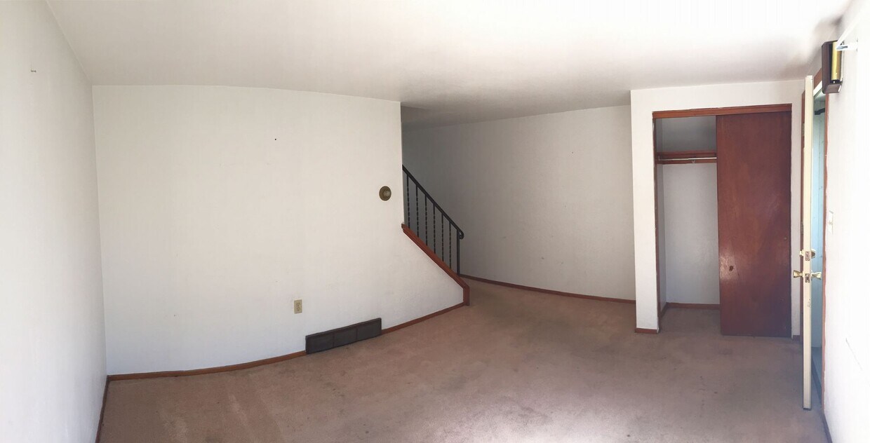 Primary Photo - 2 Bedroom House on Quiet Street in Millvale