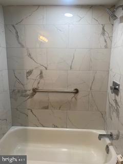 Building Photo - 201 Hunter Ct