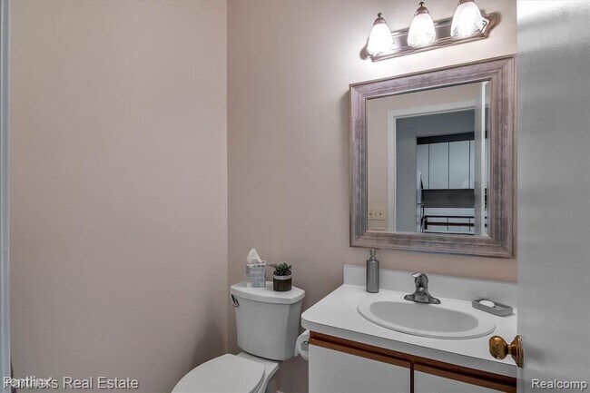 Foto del edificio - 2 br, 2 bath Condo - 41619 Blair Dr