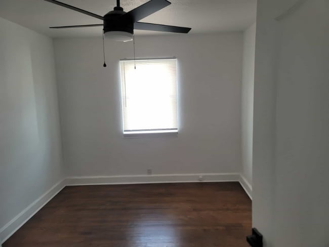 Foto del edificio - 1210 E Broad St