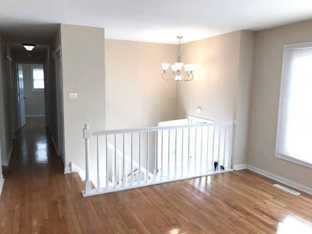 Foto del edificio - 5820 Essex Rd