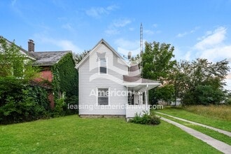 Building Photo - 515 S Brookfield St