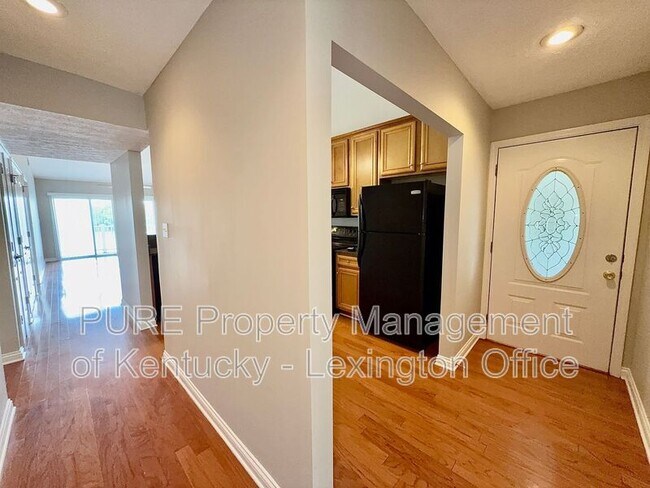 Foto del edificio - 2414 Lake Park Rd