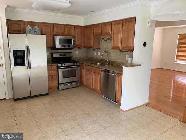 Building Photo - 7094 Maiden Point Pl