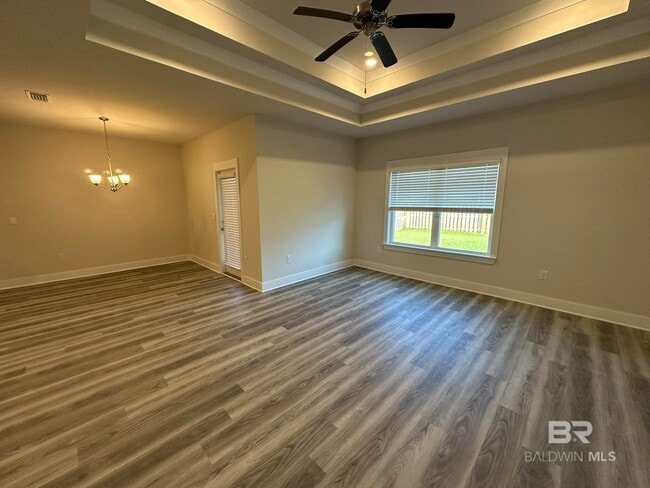 Building Photo - 219 Hudson Lp