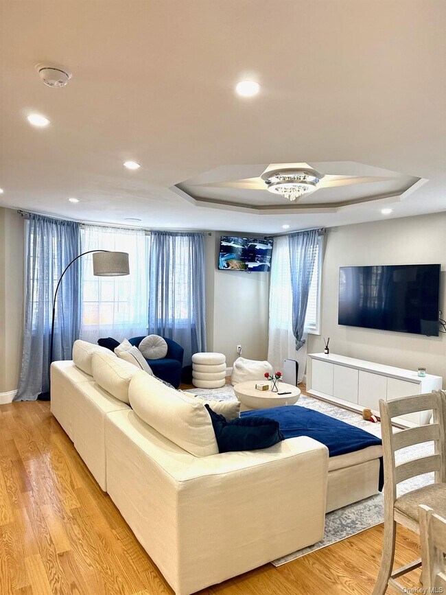 Foto del edificio - 249-10 139th Ave