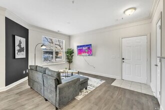 Building Photo - 7011 Almaden Way