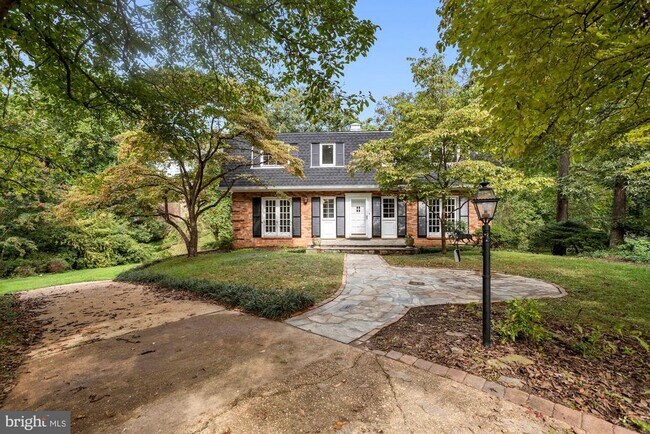 Foto del edificio - 1011 Shipman Ln