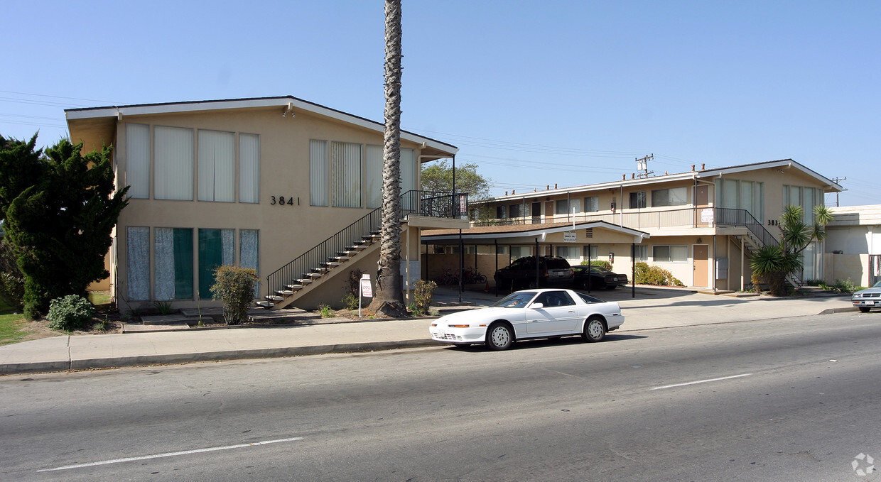 Foto del edificio - 16 Units (all 2BD/1BA) in Oxnard