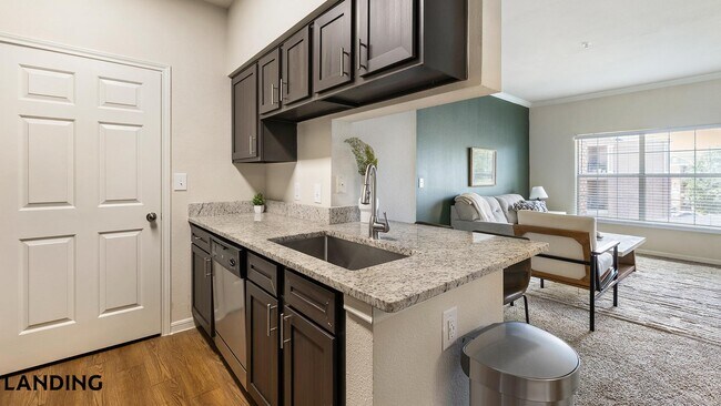 Building Photo - 3250 Hudson Crossing