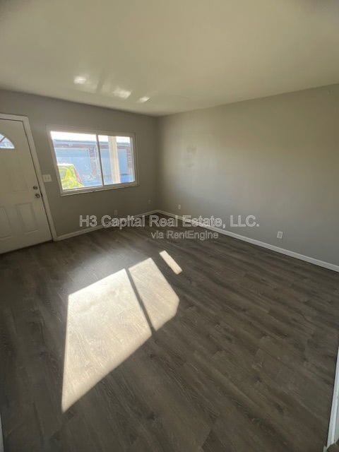 Foto del edificio - 3214 Kilarney Dr