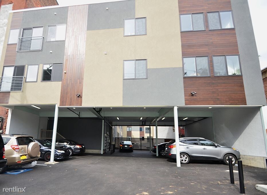 Foto del edificio - 4123 Lancaster Ave