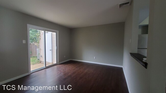 Building Photo - 3 br, 1 bath House - 42 Presidential Drive