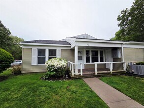 Building Photo - 5 Independence Ct