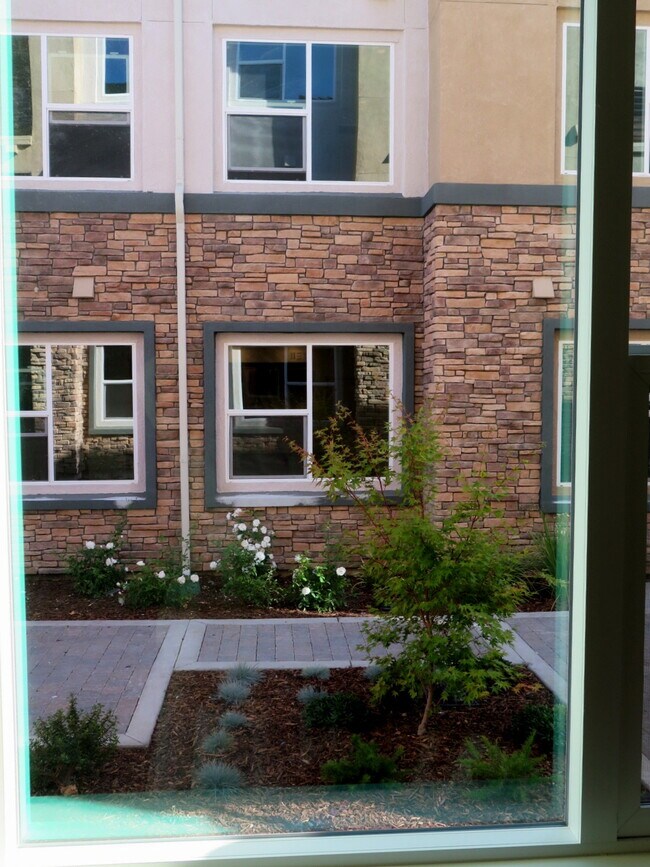 Home Exterior - 1110 Karby Ter