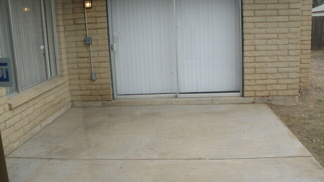 Foto del edificio - 3840 W Mission Ln