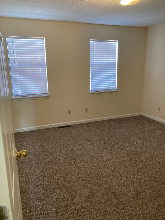 1st of Two Bedrooms - 2533 Jersey Ct