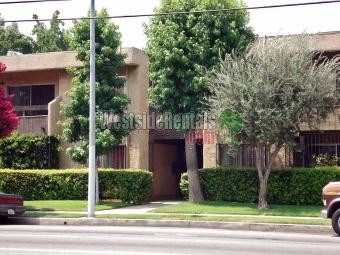 Primary Photo - 13747 Vanowen St