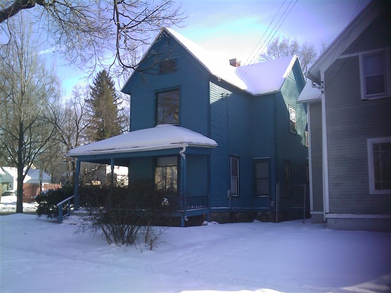 Building Photo - 118 Reed Ave