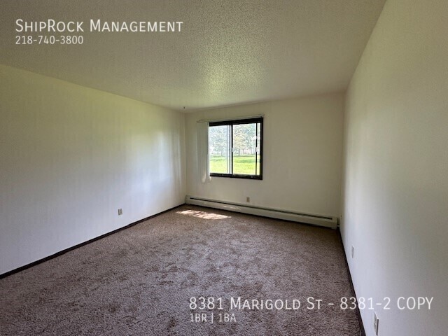 Foto del edificio - 8381 Marigold St