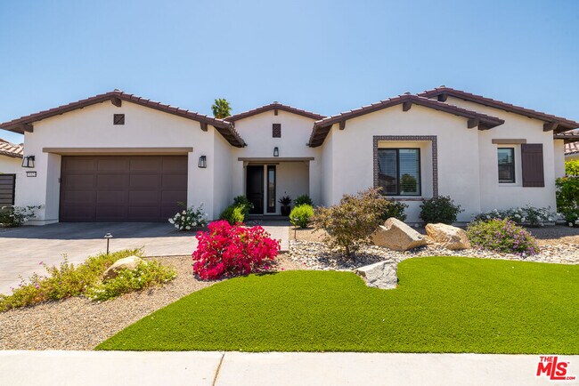 Foto del edificio - 75323 Mansfield Dr