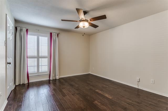 Building Photo - 16301 Ledgemont Ln