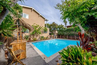 Building Photo - 4819 Del Mar Ave