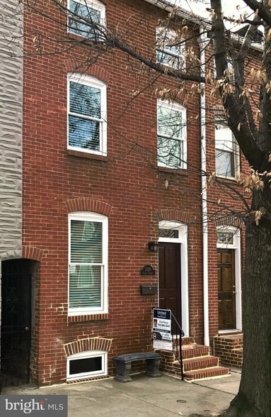 Photo - 1929 Gough St Townhome