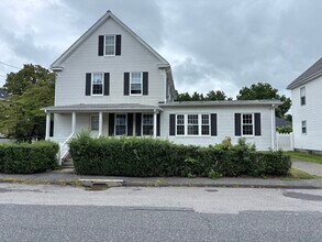 Building Photo - 9 Genoa Ave
