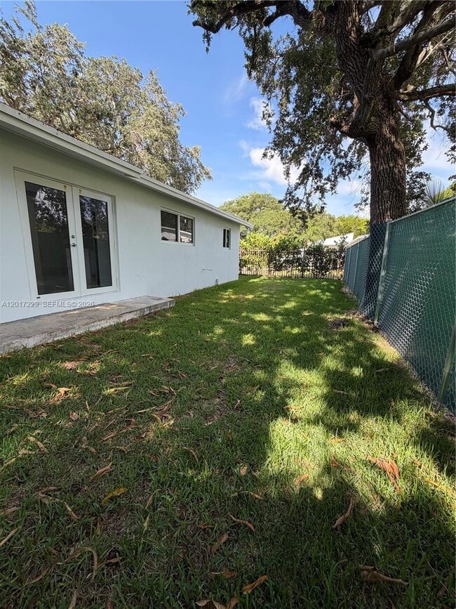 Foto del edificio - 6091 SW 64th Terrace