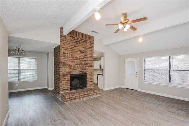 Building Photo - 312 Valley Spring Dr