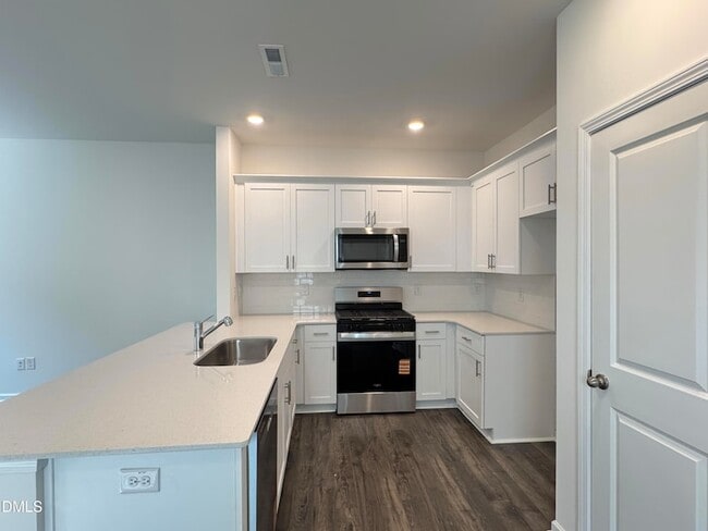 Foto del edificio - 413 Belgian Red Wy