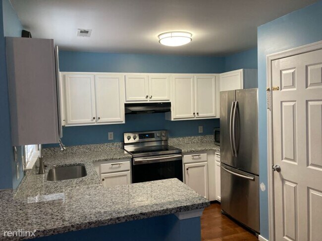 Building Photo - 4 br, 2.5 bath House - 2103 Fairmount Ave