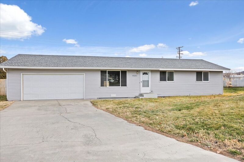 Primary Photo - 4601 Mallard Ct