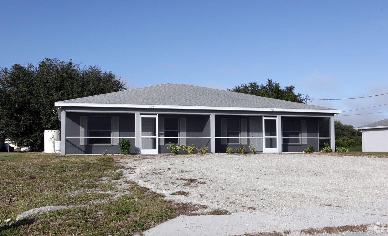 11361138 S Hightower Ave, Lehigh Acres, FL 33973 Apartments in Lehigh Acres, FL