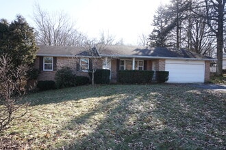 641 Orchard Dr W