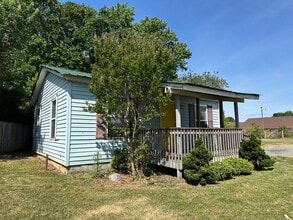 Building Photo - 4499 Hickory Nut Ridge Rd