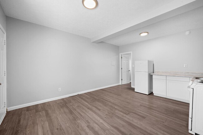 Building Photo - 2510 Fort Campbell Blvd
