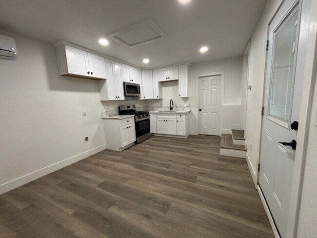 Foto del edificio - 3488 2nd St