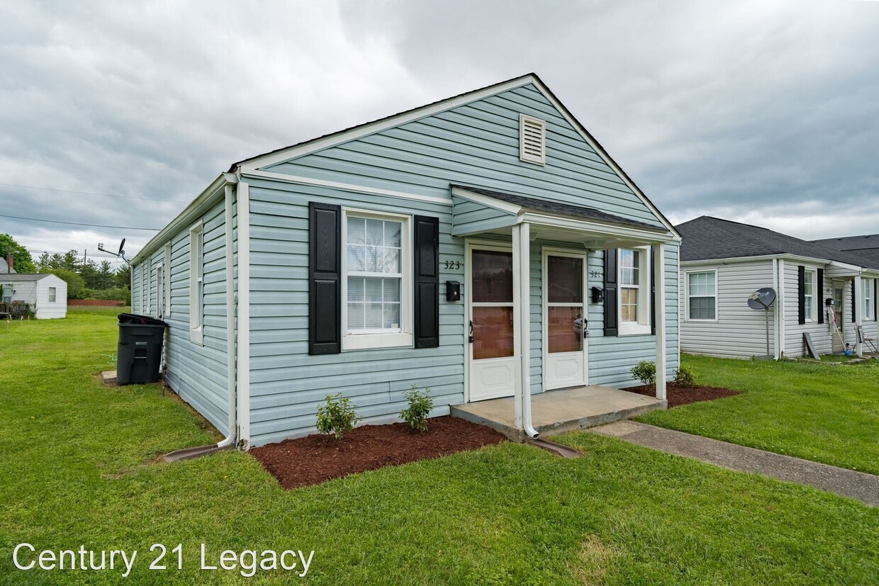 Primary Photo - 1 br, 1 bath House - 323 Carver St