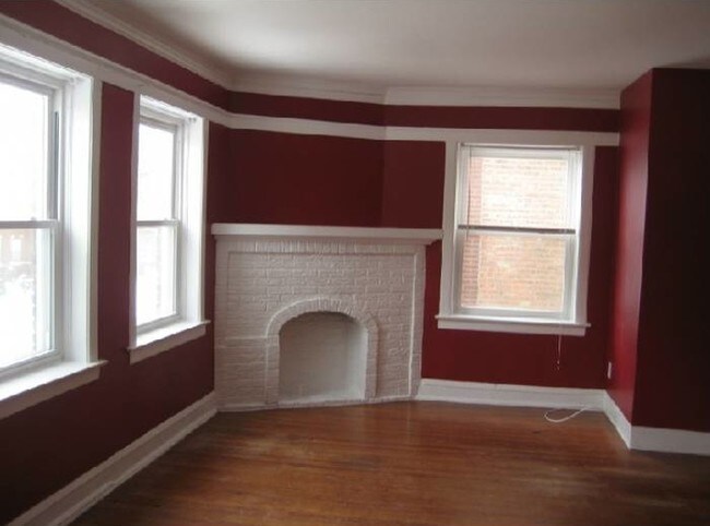 Building Photo - 6300 S Eberhart Ave