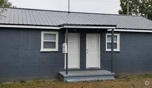 Building Photo - 921 Eubanks St